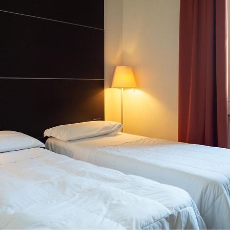 Hotel Ariston Livorno Buitenkant foto