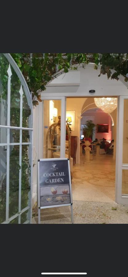 Hotel Ariston Livorno Buitenkant foto
